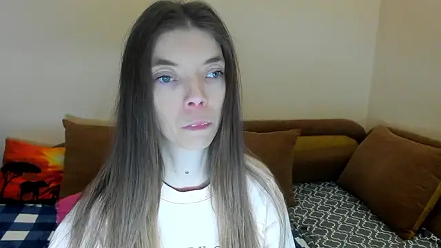 LikaAliston online show from 01-17-26, 04:49