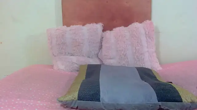 SweetdelightXXXX online show from 12-18-25, 12:42