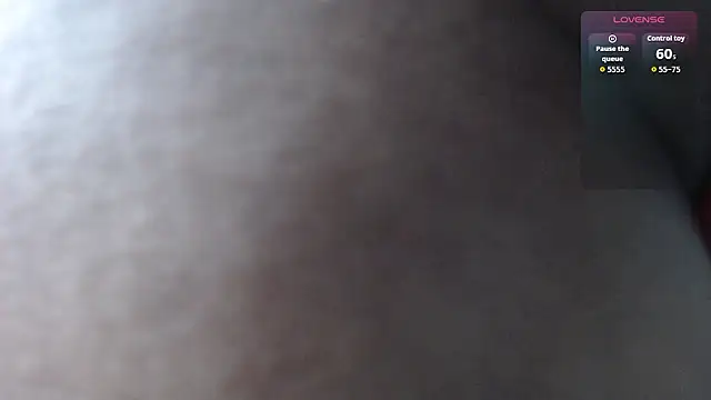 Snapshot of Nayla_brown chatting on 12-22-25, 12:49 Nayla brown online show from 12-22-25, 12:49