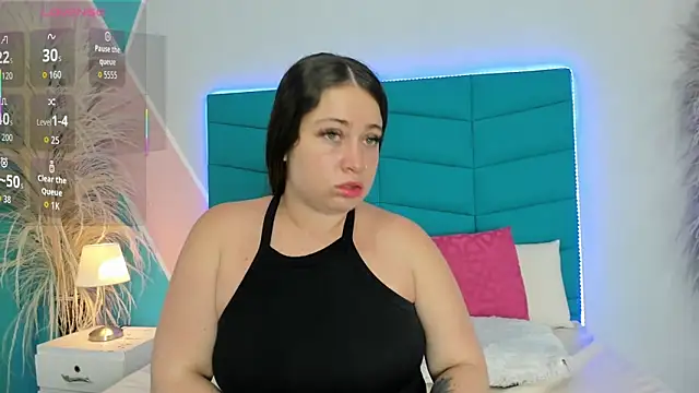  victoria collins  online show from 01-07-26, 08:03