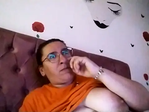 Dana92va online show from 07-06-26, 07:05