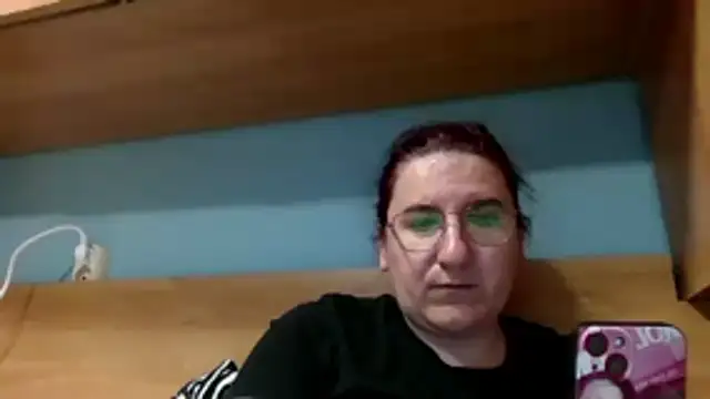 Dana92va online show from 04-20-26, 02:40