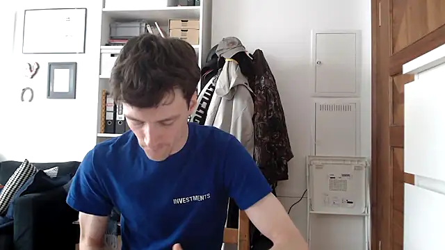 MindlyXXX online show from 10-02-25, 08:29