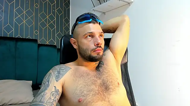 lucky smith1 online show from 12-19-25, 05:15