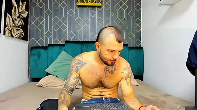 lucky smith1 online show from 12-20-25, 05:49