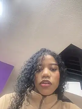 arianna roxe online show from 03-06-26, 05:24