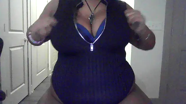 Snapshot of belladonnababe chatting on 12-02-25, 11:06 belladonnababe online show from 12-02-25, 11:06