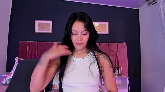 Snapshot of GabyyCute_ chatting on 02-26-26, 12:54 GabyyCute online show from 02-26-26, 12:54