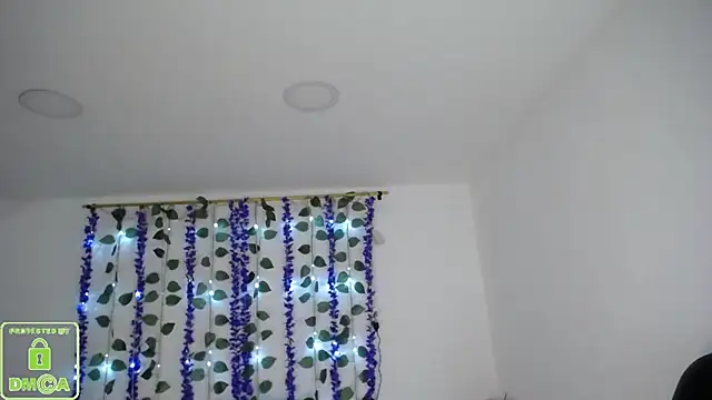 Mia Duque1999 online show from 04-11-26, 09:29