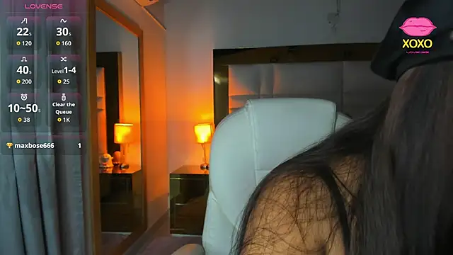 Zoei Moon online show from 03-25-26, 07:13