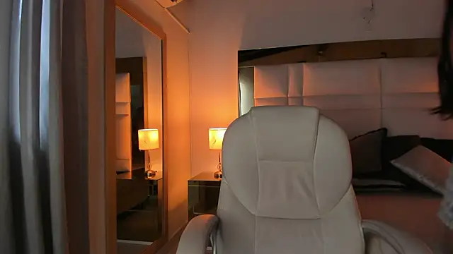 Zoei Moon online show from 01-31-26, 07:12