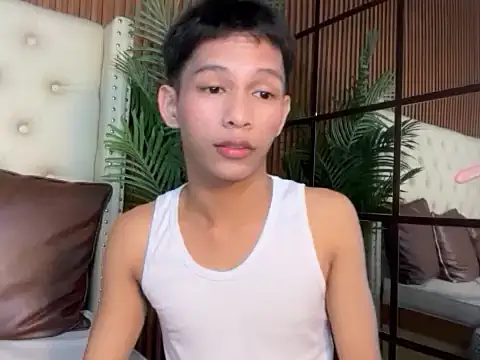 TheBoyAboveYou online show from 06-01-26, 02:17