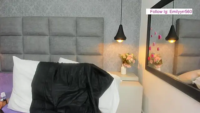 emilyy r online show from 03-08-26, 02:04