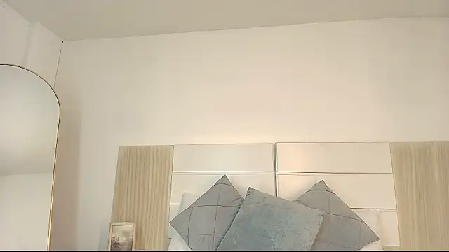 Snapshot of tamara_walter chatting on 02-21-26, 03:14 tamara walter online show from 02-21-26, 03:14