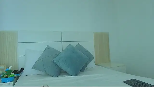 Snapshot of tamara_walter chatting on 03-02-26, 02:24 tamara walter online show from 03-02-26, 02:24