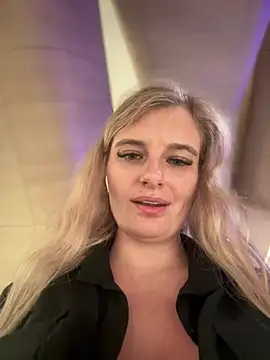 Betsy online show from 01-01-25, 12:44