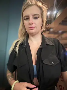 Betsy online show from 01-16-25, 04:28