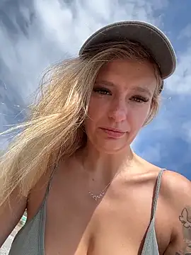 Betsy online show from 03-23-26, 11:43