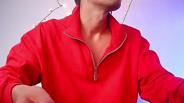 Snapshot of nicolatinboy chatting on 02-13-26, 09:04 nicolatinboy online show from 02-13-26, 09:04