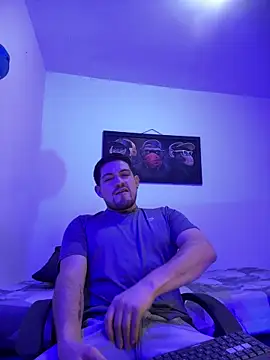 williamsmiiths16 online show from 07-01-26, 11:21