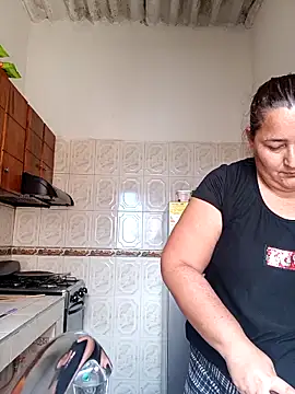 VioletBruces online show from 03-11-26, 06:46