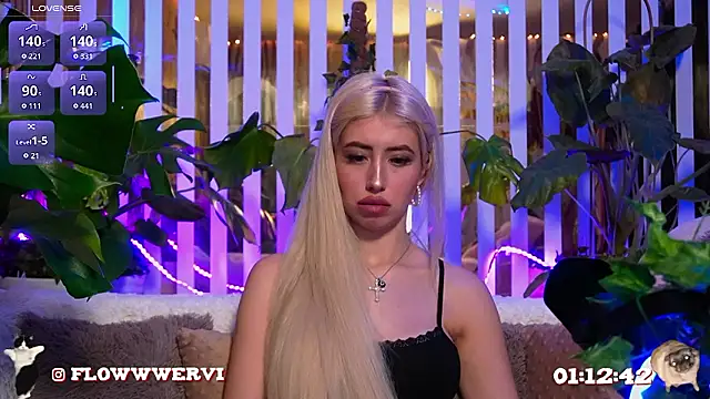 FlowweerGirl online show from 02-17-26, 06:38