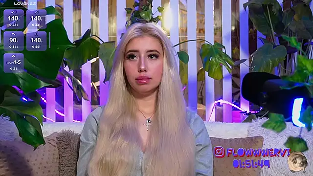 FlowweerGirl online show from 02-16-26, 05:11