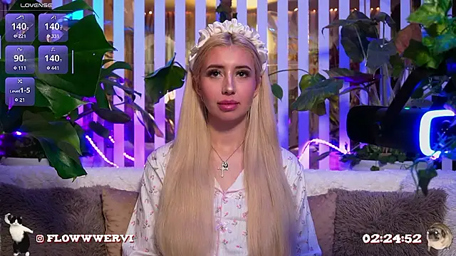 FlowweerGirl online show from 02-19-26, 08:39