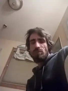 bigjohnson2914 online show from 04-10-26, 10:33