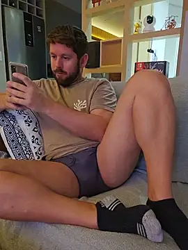 RipMyUnderwear online show from 05-01-26, 06:24