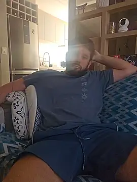 Snapshot of RipMyUnderwear chatting on 03-01-26, 07:14 RipMyUnderwear online show from 03-01-26, 07:14