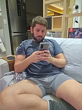 Snapshot of RipMyUnderwear chatting on 06-14-26, 11:28 RipMyUnderwear online show from 06-14-26, 11:28