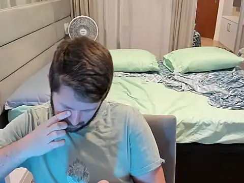 RipMyUnderwear online show from 12-15-25, 09:42