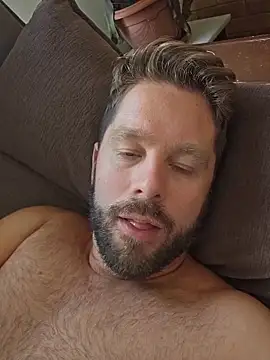 RipMyUnderwear online show from 04-11-26, 06:00