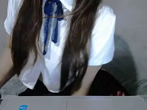 Snapshot of maian_love chatting on 07-01-26, 08:09 maian love online show from 07-01-26, 08:09