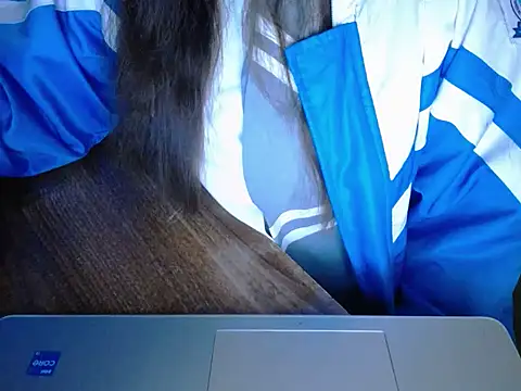 maian love online show from 04-22-26, 07:20