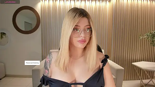 MadisonKane online show from 04-24-26, 11:23