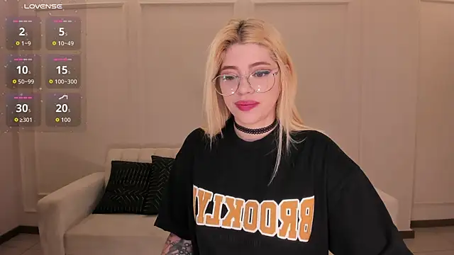 MadisonKane online show from 01-15-26, 11:13