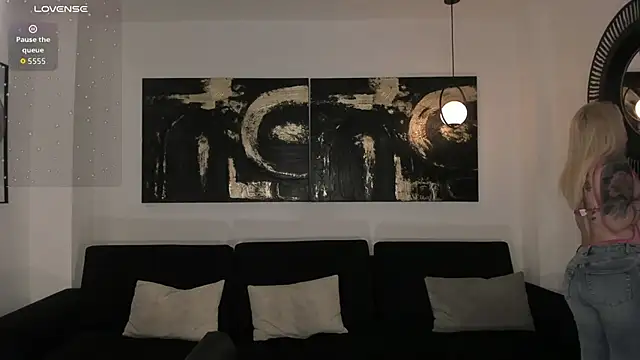 MadisonKane online show from 01-12-26, 11:17