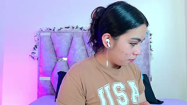 iris and damian online show from 03-25-26, 05:12