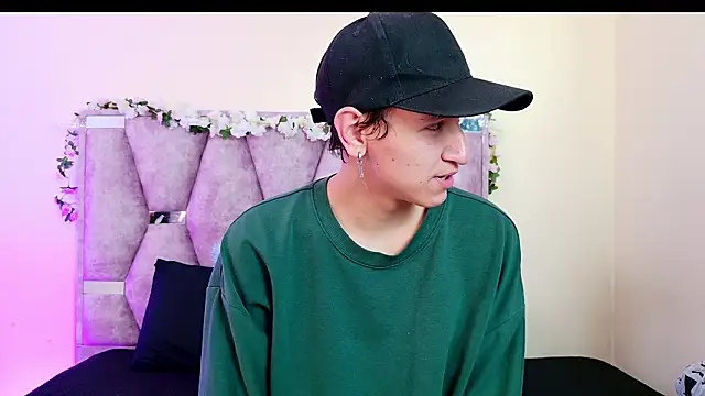 iris and damian online show from 03-07-26, 05:18