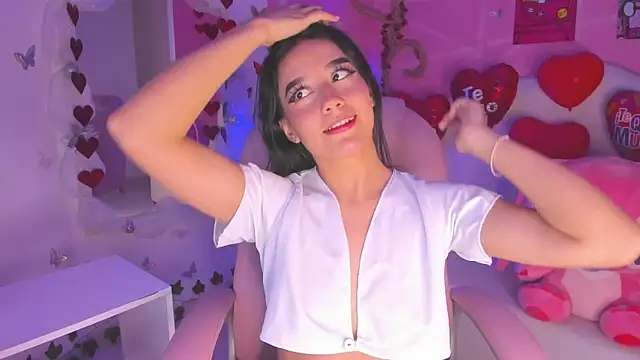 isabella castillo  online show from 02-20-26, 08:22