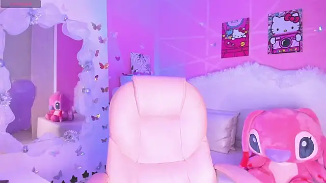 isabella castillo  online show from 01-17-26, 09:18