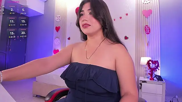 CloeMoon online show from 02-18-26, 03:48