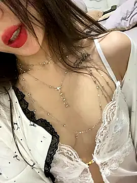 yaqing666 online show from 01-08-26, 12:22