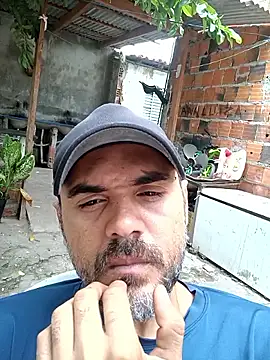 Snapshot of Mchljjk chatting on 01-09-26, 11:28 Mchljjk online show from 01-09-26, 11:28