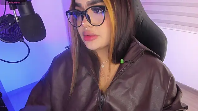 asheryn online show from 04-18-26, 01:41