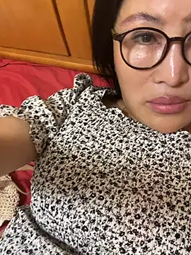luckybaby666999 online show from 06-14-26, 04:30