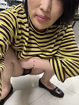 luckybaby666999 online show from 05-25-26, 01:10