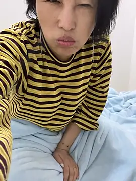 luckybaby666999 online show from 05-18-26, 04:40